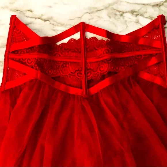 NWOT - Aisling Reine - Harmony in Red - lace waist cincher w/ mesh skirt - Picture 2 of 4